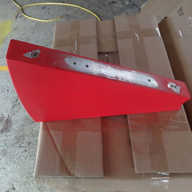 自結皮翼閘擋板